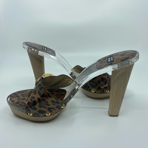 STUART Weitzman unique high heel shoes.‎ - Picture 5 of 11